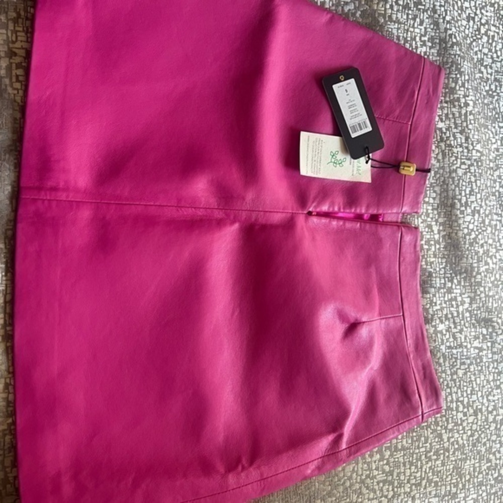 Sexy Hot pink leather skirt
